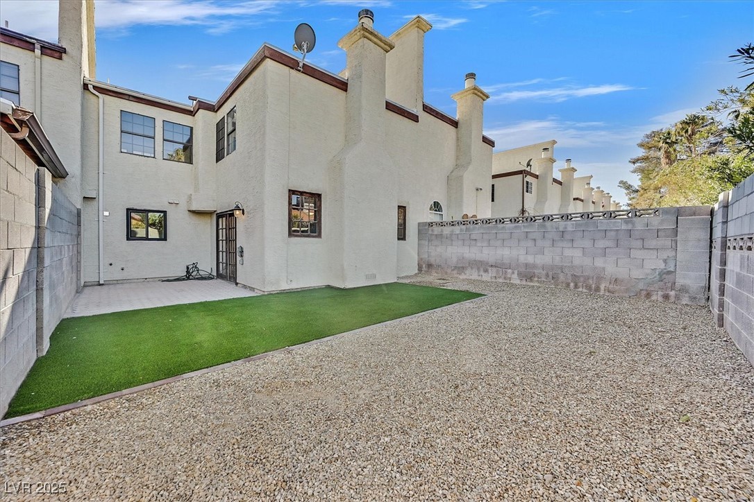 4918 Schumann Drive