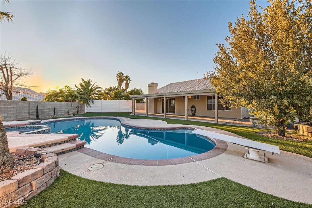 4307 Pageantry Falls Drive