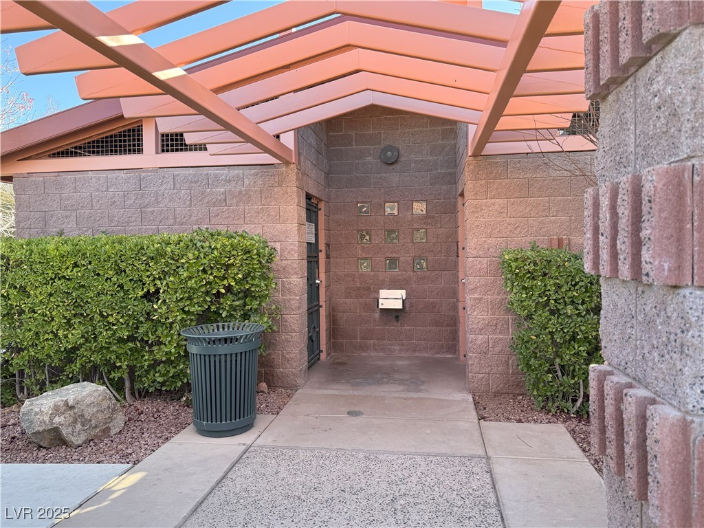 1571 Plaza Centre Drive 102