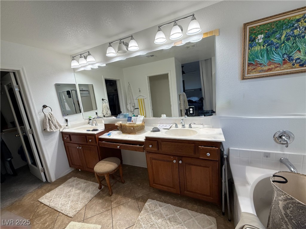 1571 Plaza Centre Drive 102