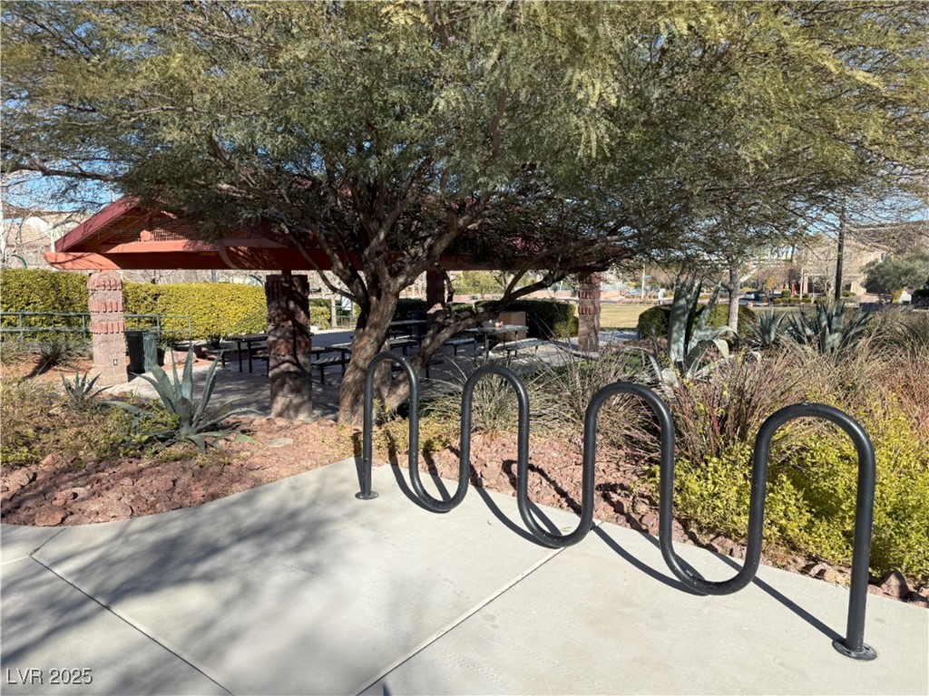 1571 Plaza Centre Drive 102