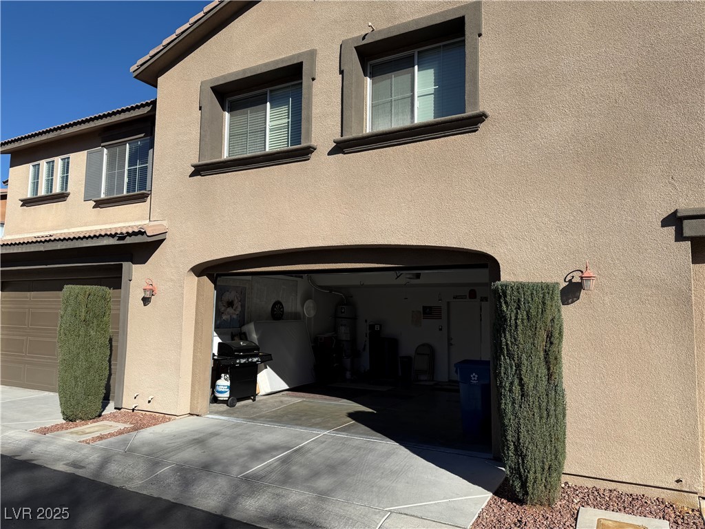 1571 Plaza Centre Drive 102
