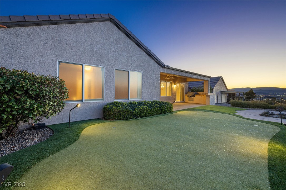 2446 Hardin Ridge Drive