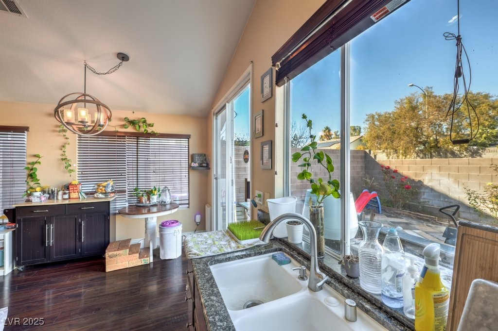 9640 Towngate Avenue