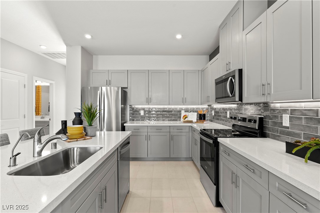 135 Harmonica Avenue lot 18