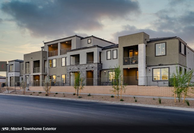 135 Harmonica Avenue lot 18