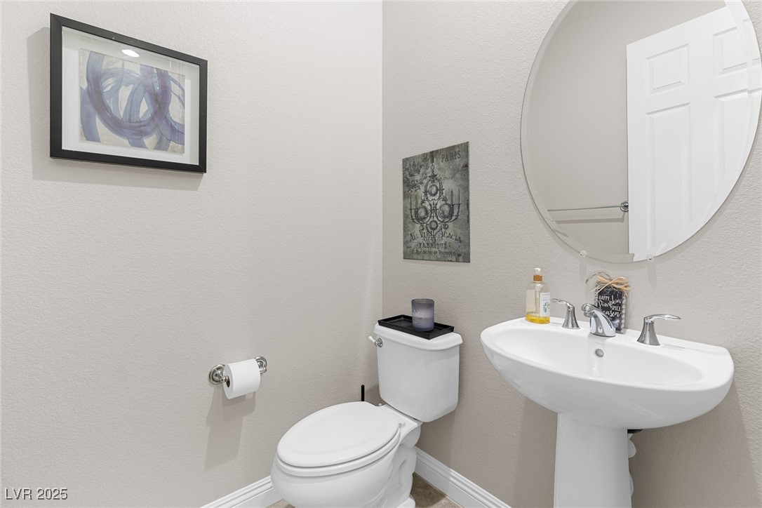 7576 Windy Meadow Avenue