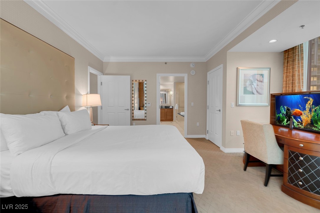 135 East HARMON Avenue 2501