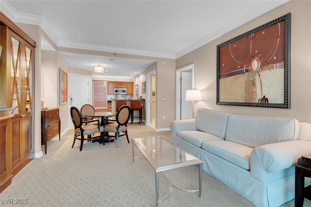135 East HARMON Avenue 2501