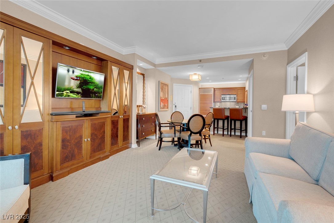 135 East HARMON Avenue 2501