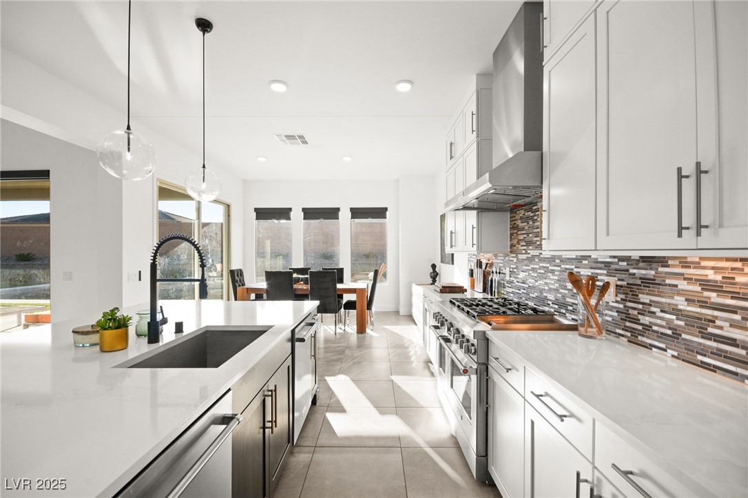 8535 Black Brush Lane