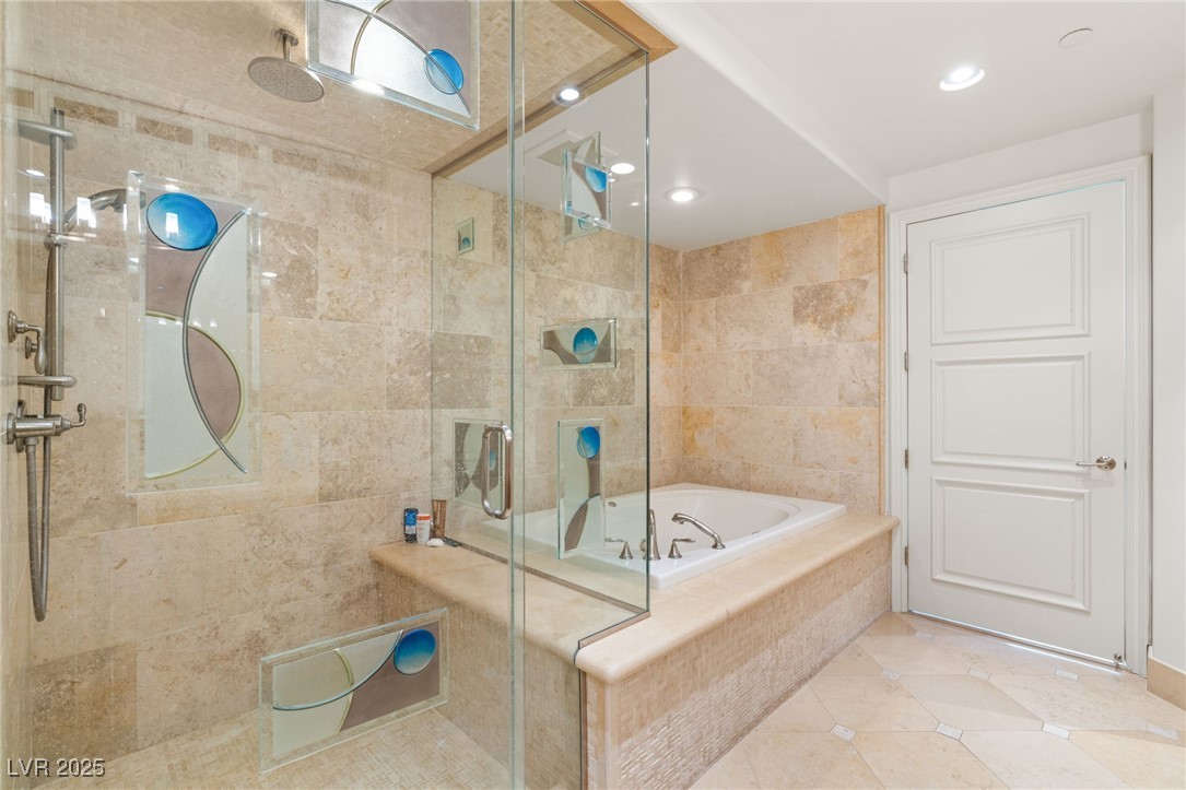 9103 Alta Drive 501