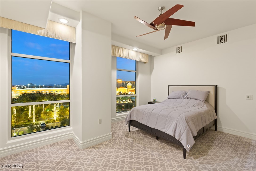 9103 Alta Drive 501