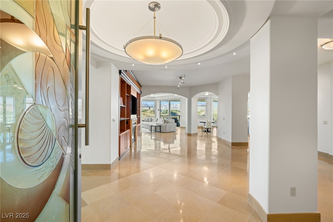 9103 Alta Drive 501