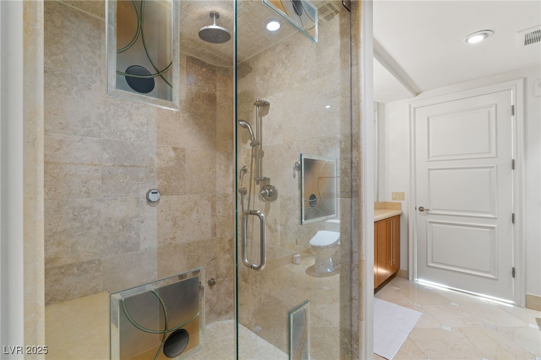 9103 Alta Drive 501