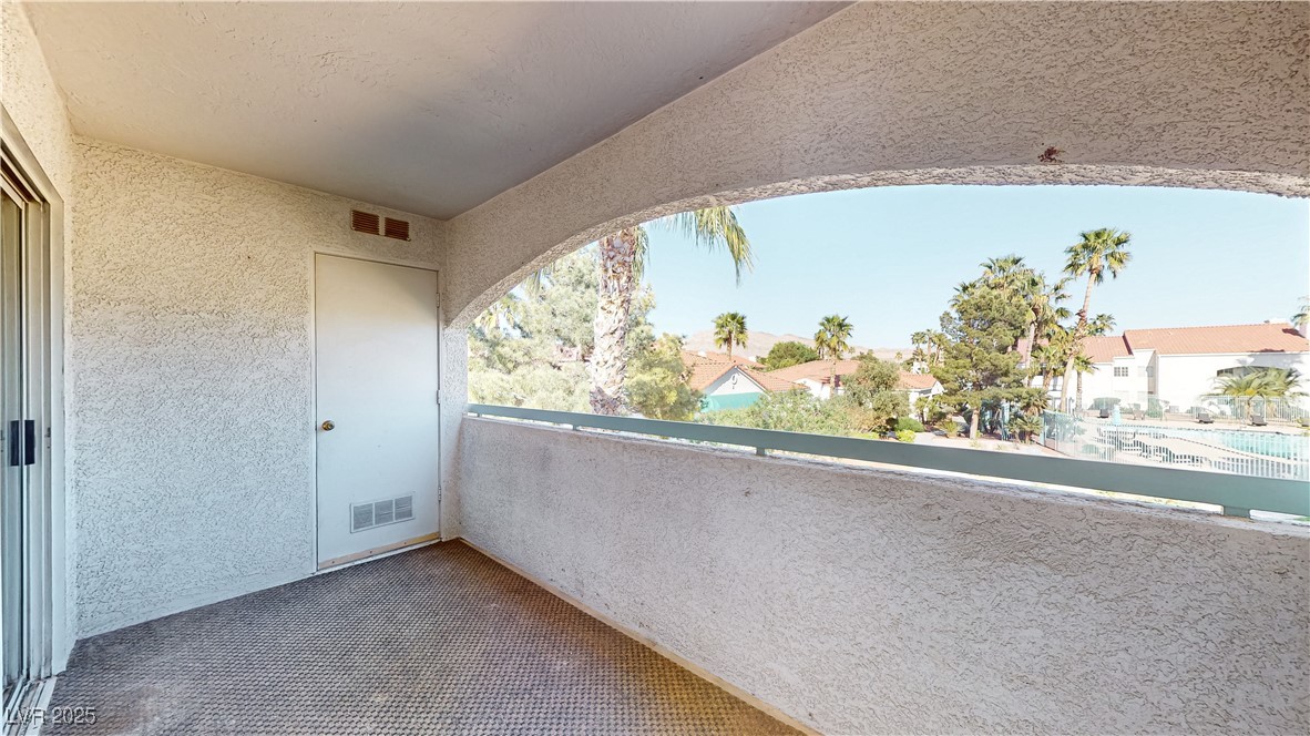 2725 South Nellis Boulevard 2197