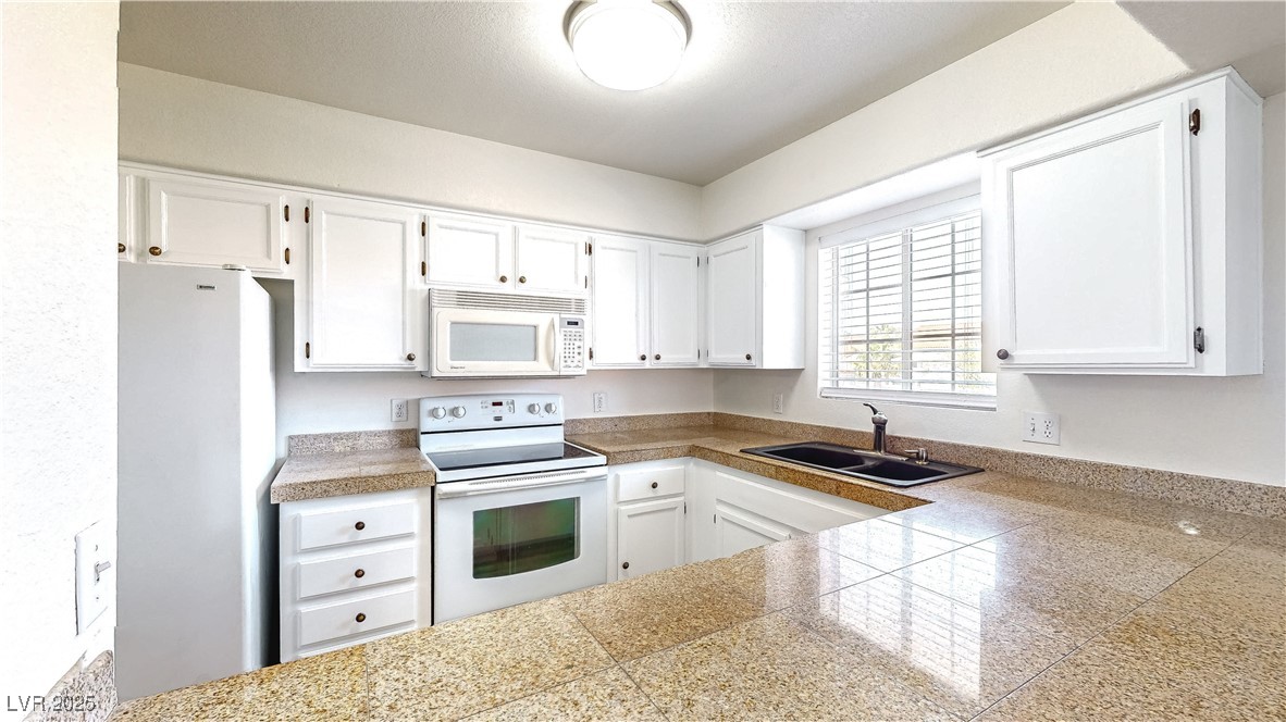 2725 South Nellis Boulevard 2197