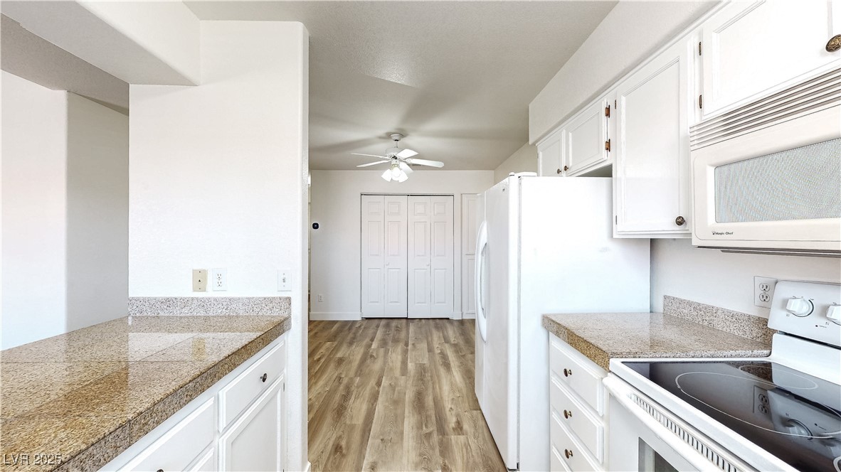 2725 South Nellis Boulevard 2197