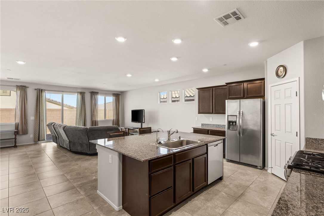 1282 Paseo Del Oso Lane