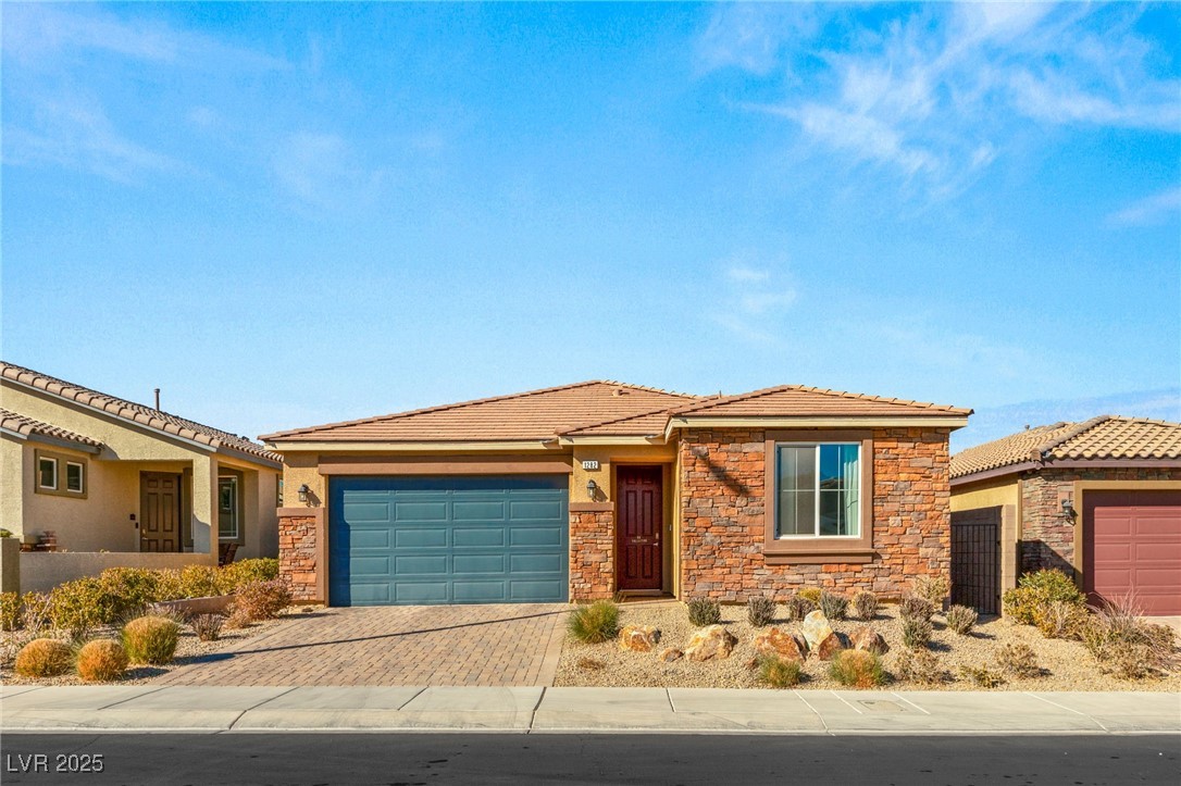1282 Paseo Del Oso Lane