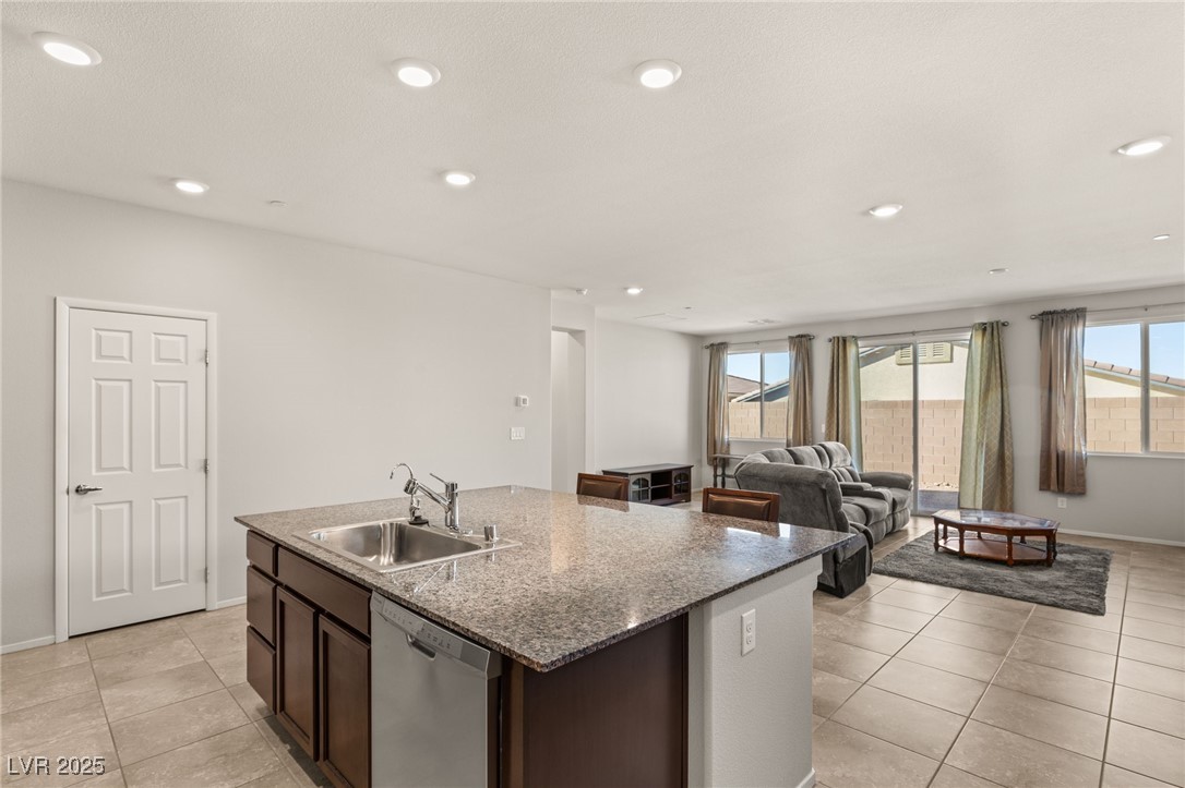 1282 Paseo Del Oso Lane