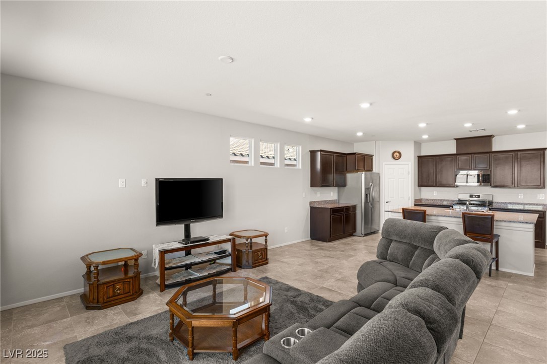 1282 Paseo Del Oso Lane