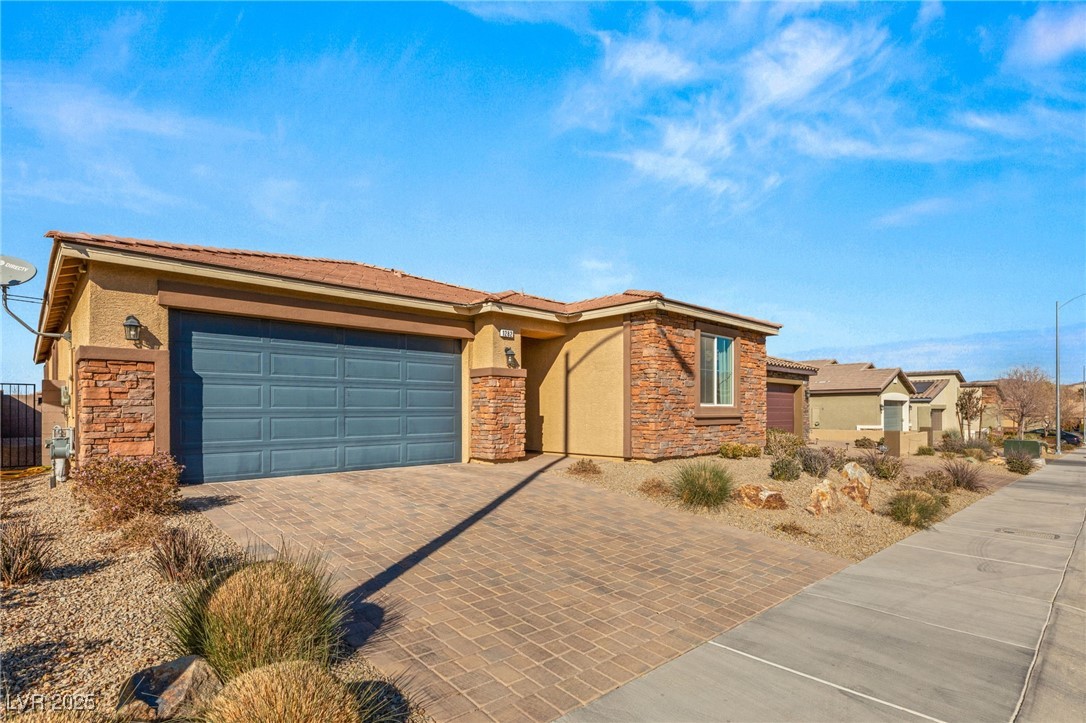 1282 Paseo Del Oso Lane