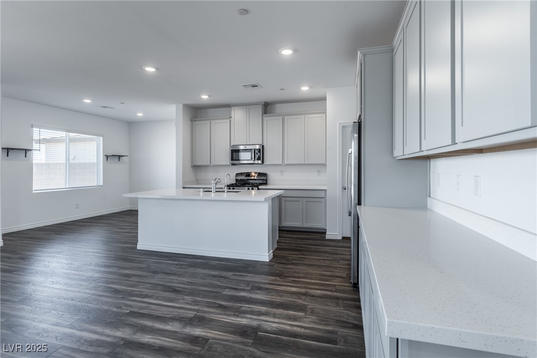 230 Palisade Falls Avenue