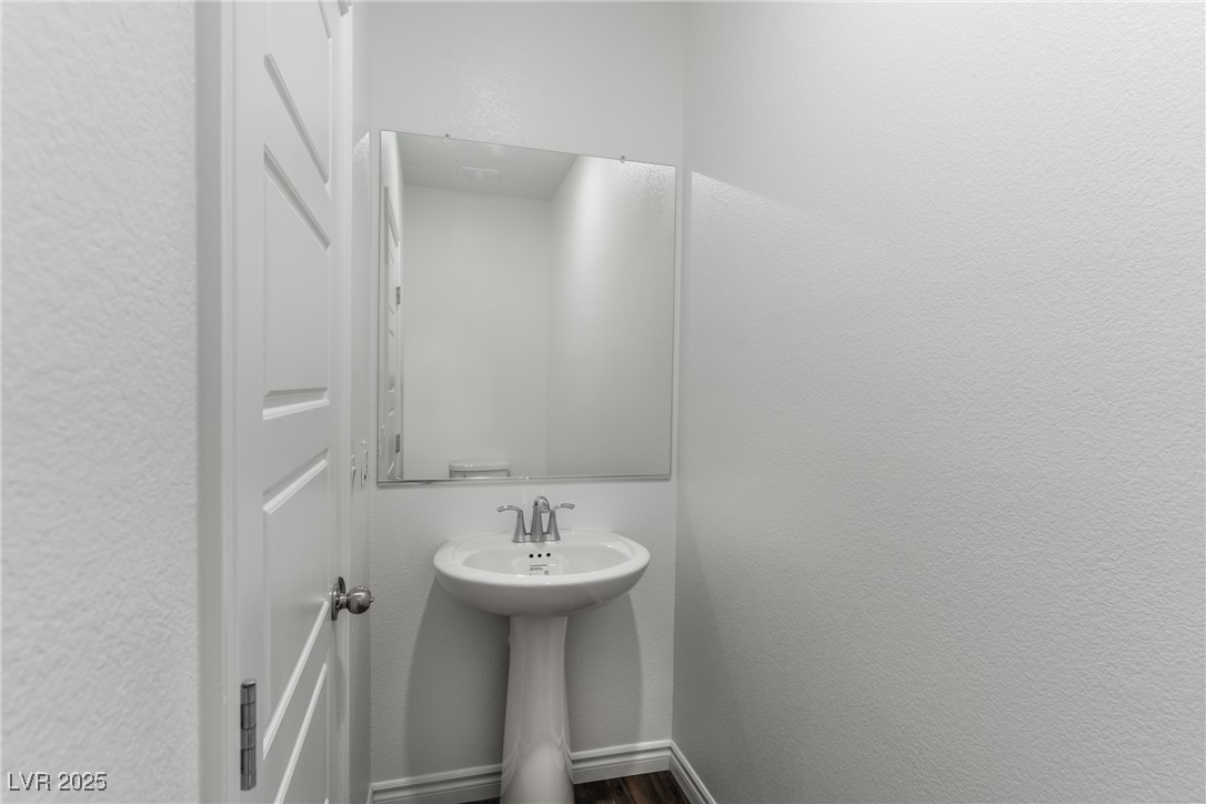 230 Palisade Falls Avenue