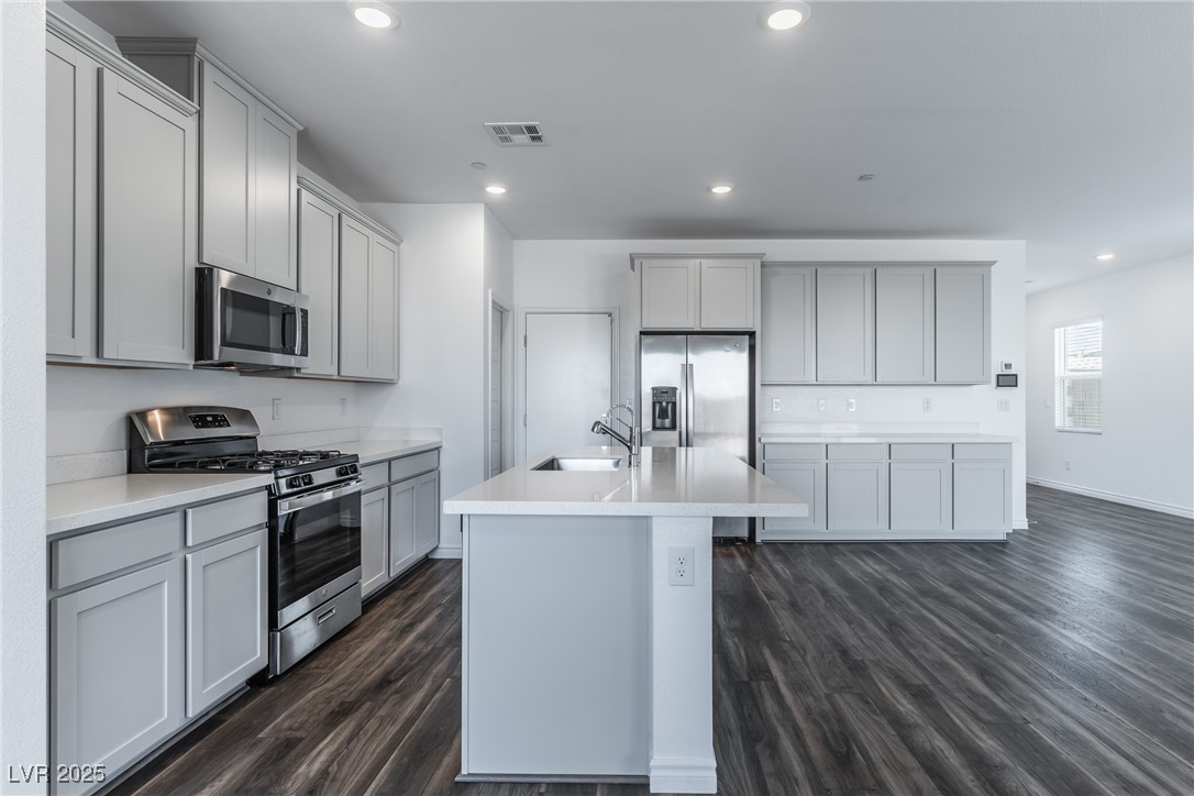 230 Palisade Falls Avenue