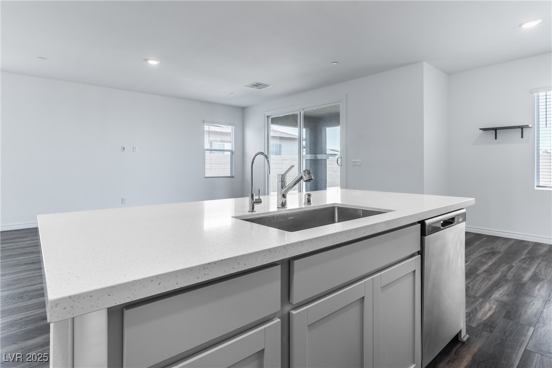 230 Palisade Falls Avenue