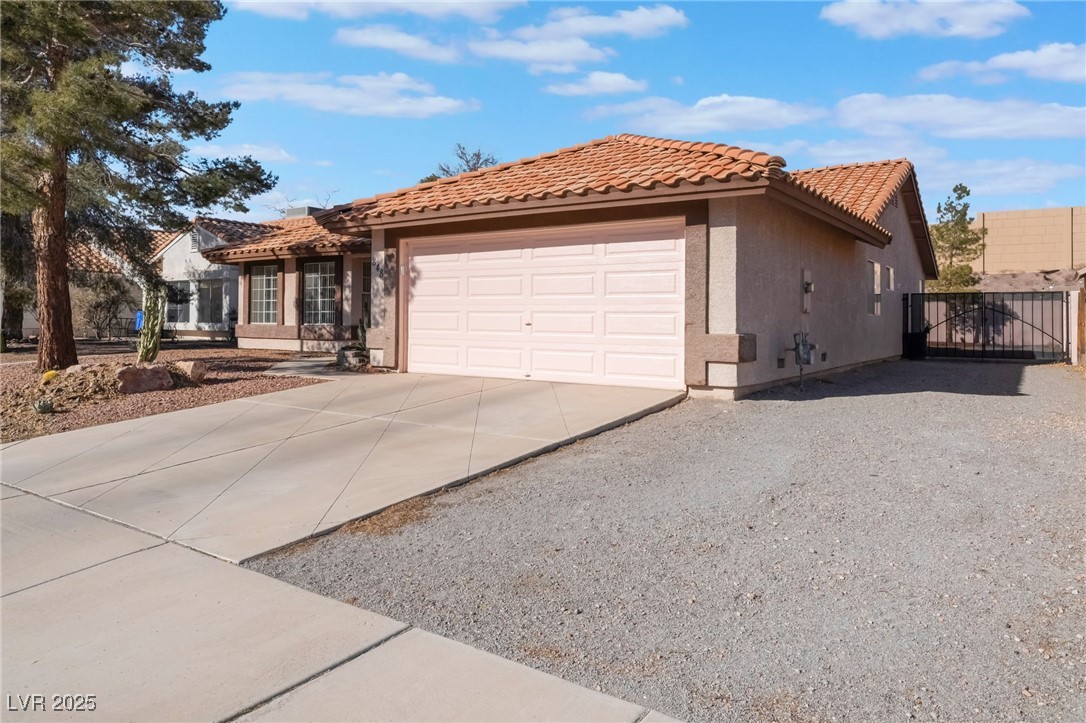 848 Waterloo Drive