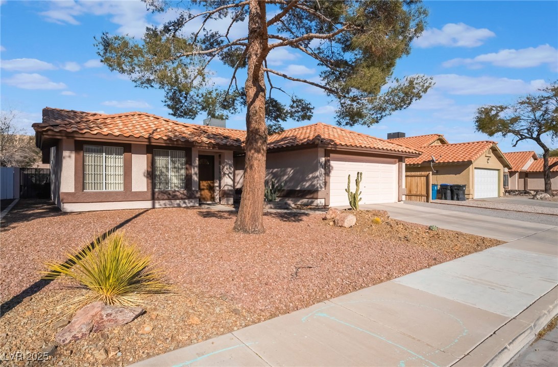 848 Waterloo Drive