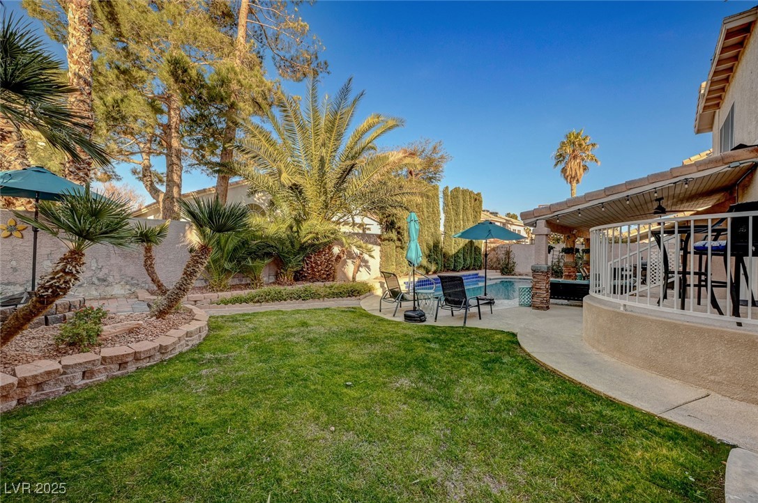 7420 Bush Garden Avenue