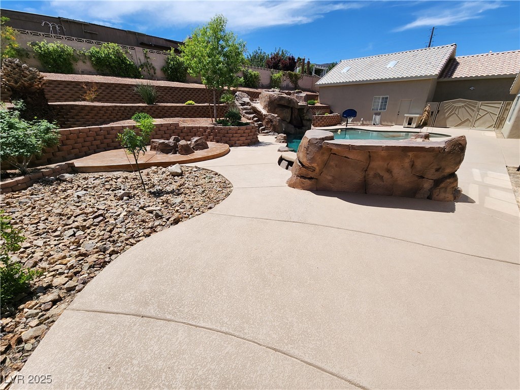 121 East Cypress Drive