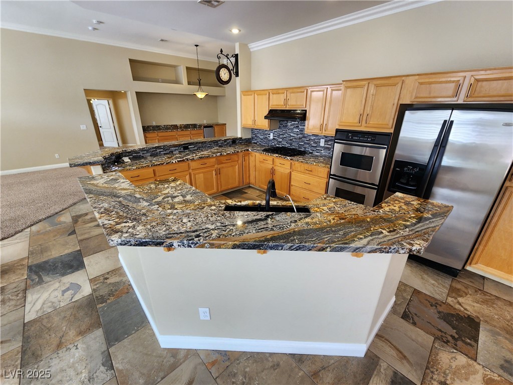 121 East Cypress Drive