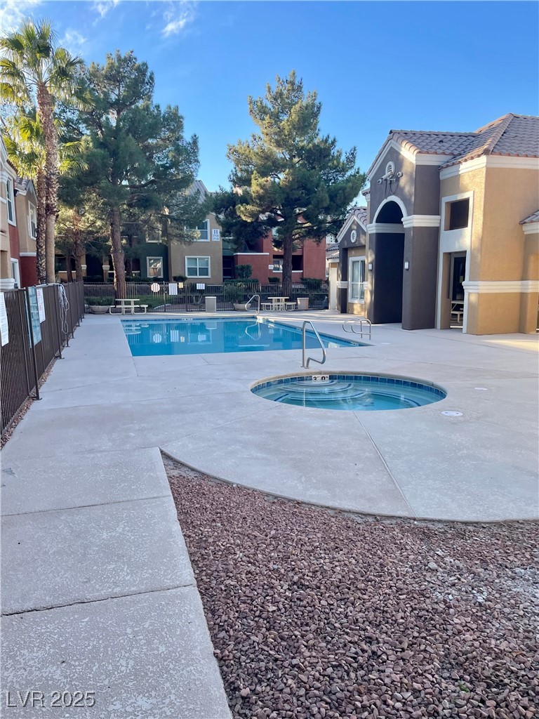 8101 West Flamingo Road 1112