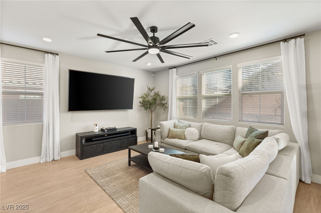 2124 Danzinger Place