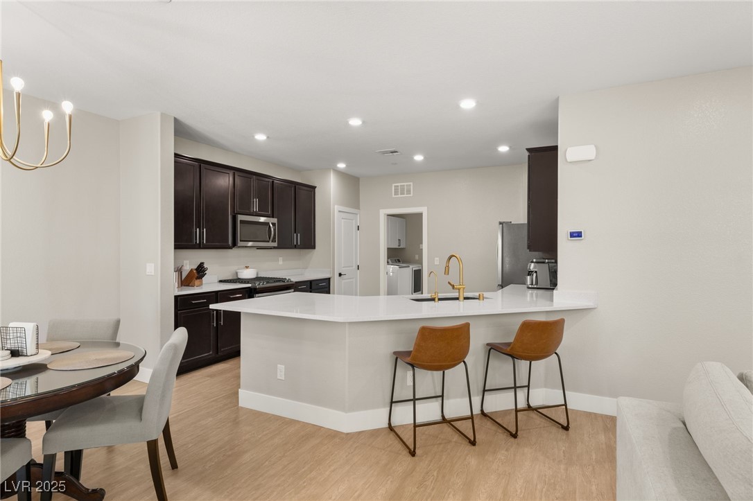 2124 Danzinger Place