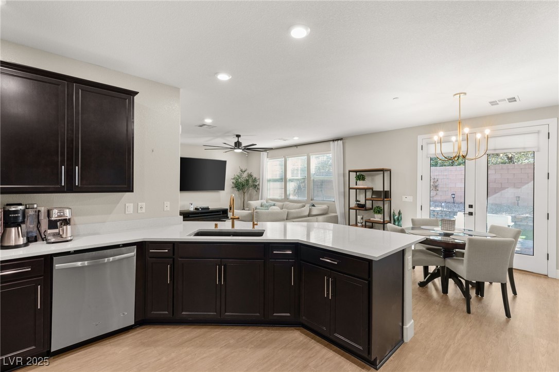 2124 Danzinger Place