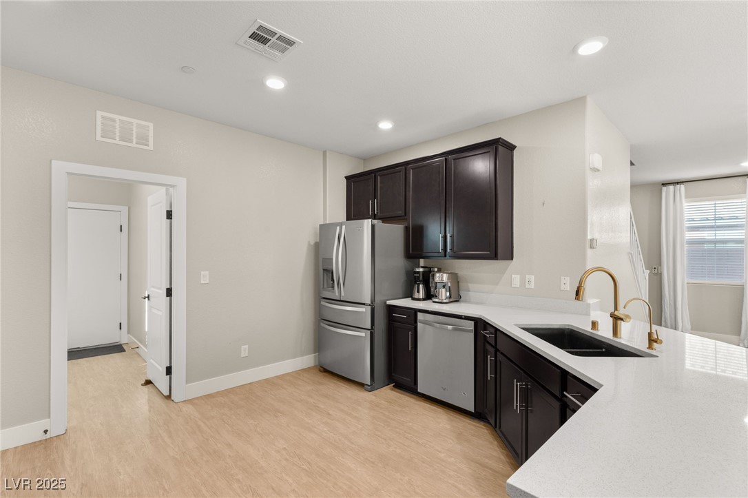 2124 Danzinger Place