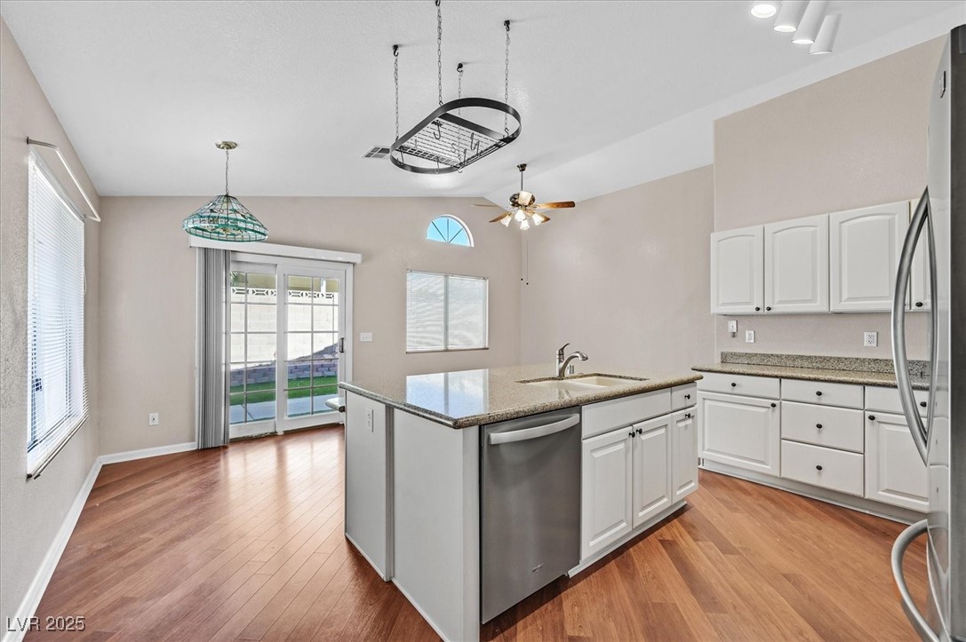 7132 Junction Village Avenue