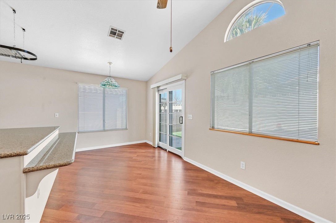 7132 Junction Village Avenue