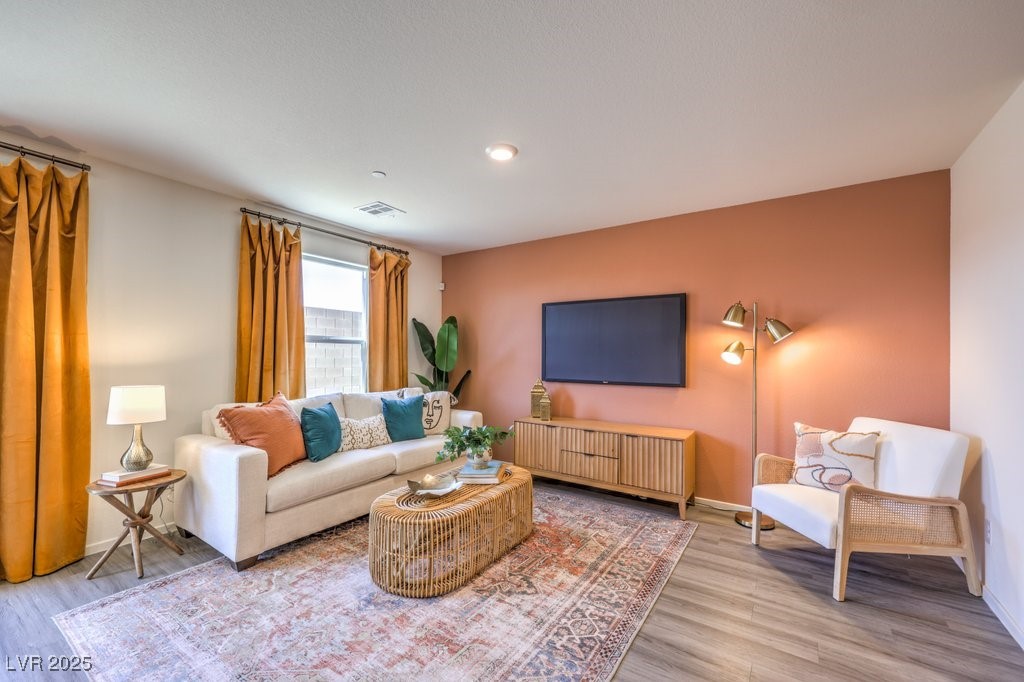 6188 Lily Garden Street 110