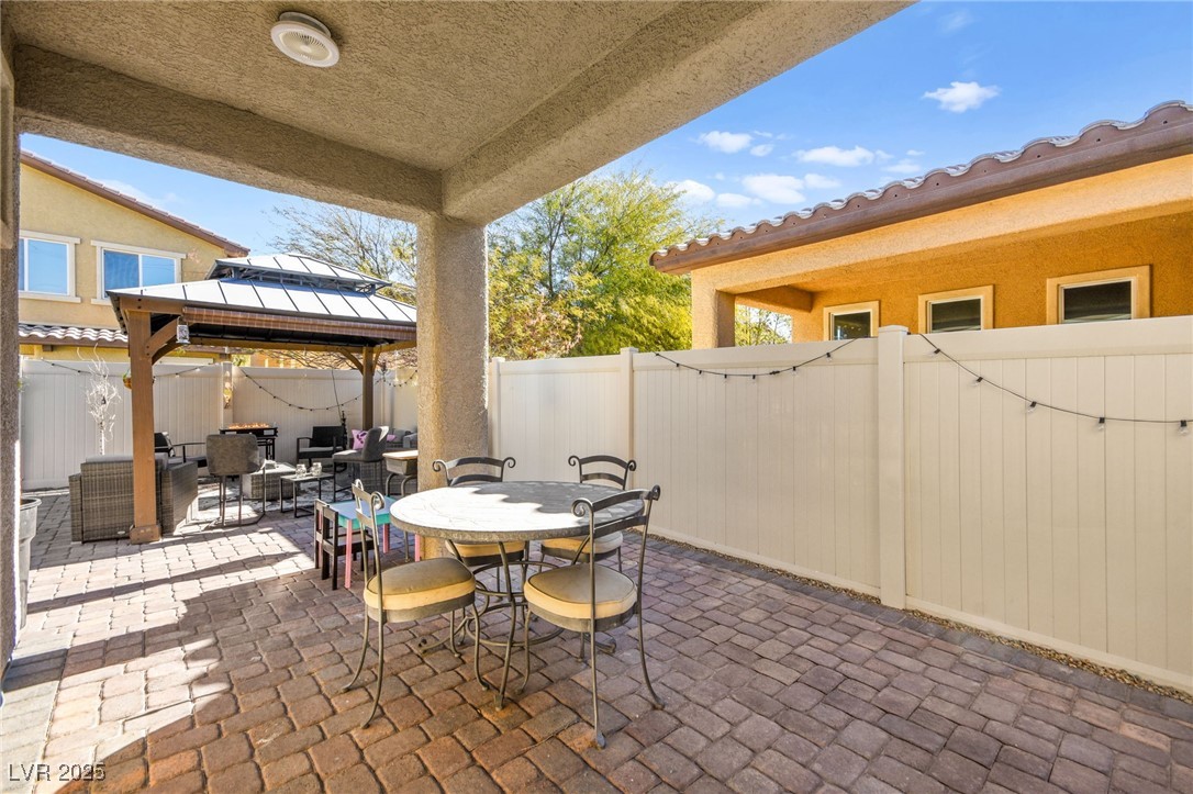 5444 White Barn Court