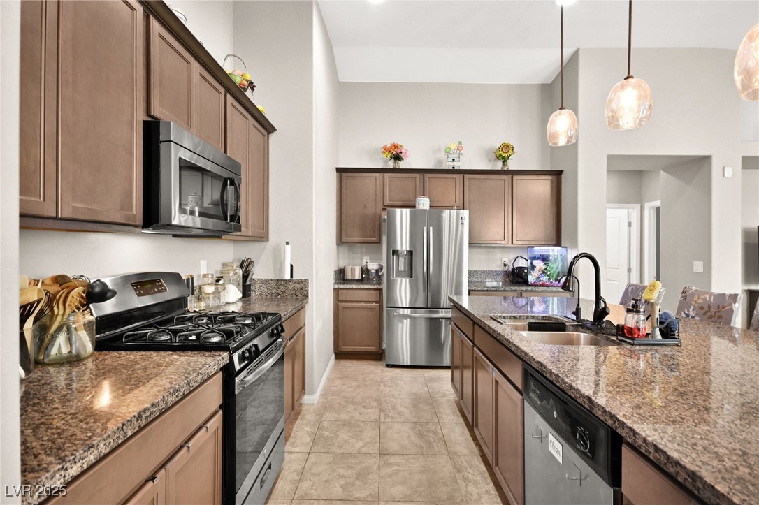5444 White Barn Court
