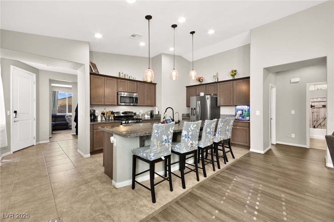 5444 White Barn Court