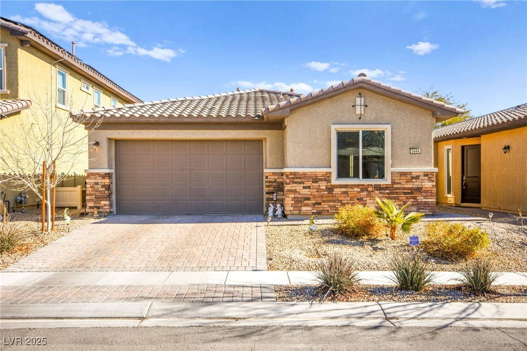 5444 White Barn Court
