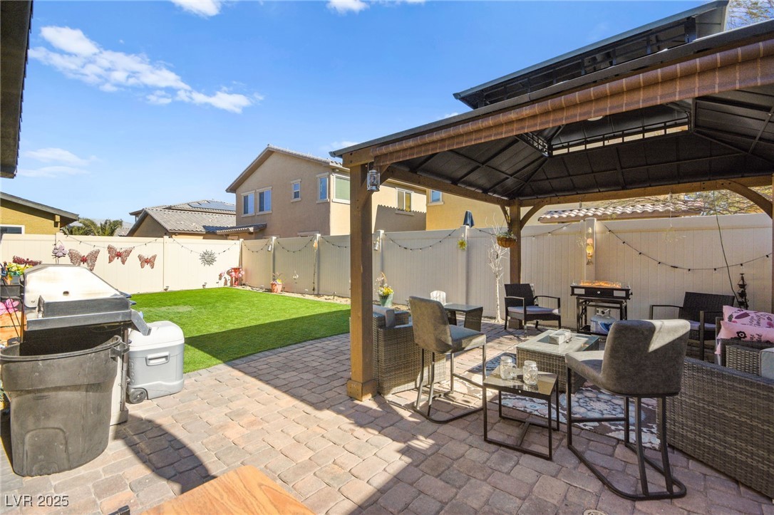 5444 White Barn Court