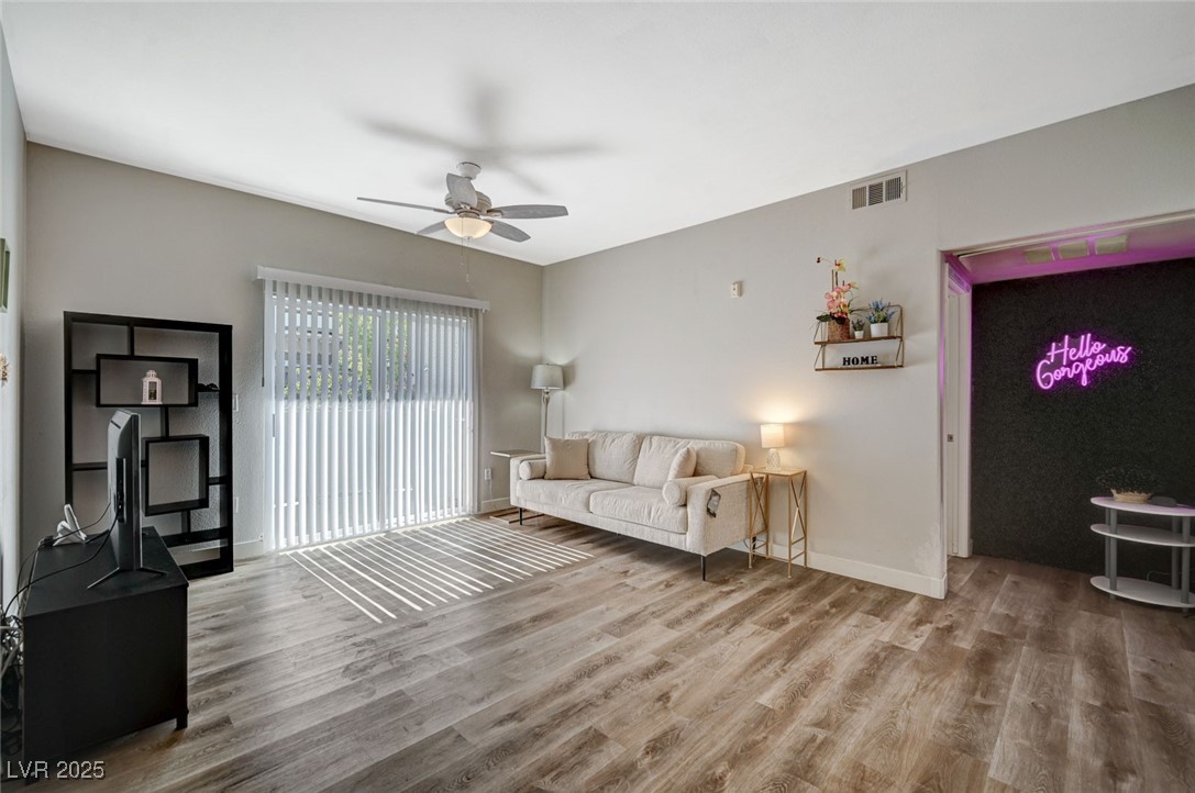 7255 West Sunset Road 1115